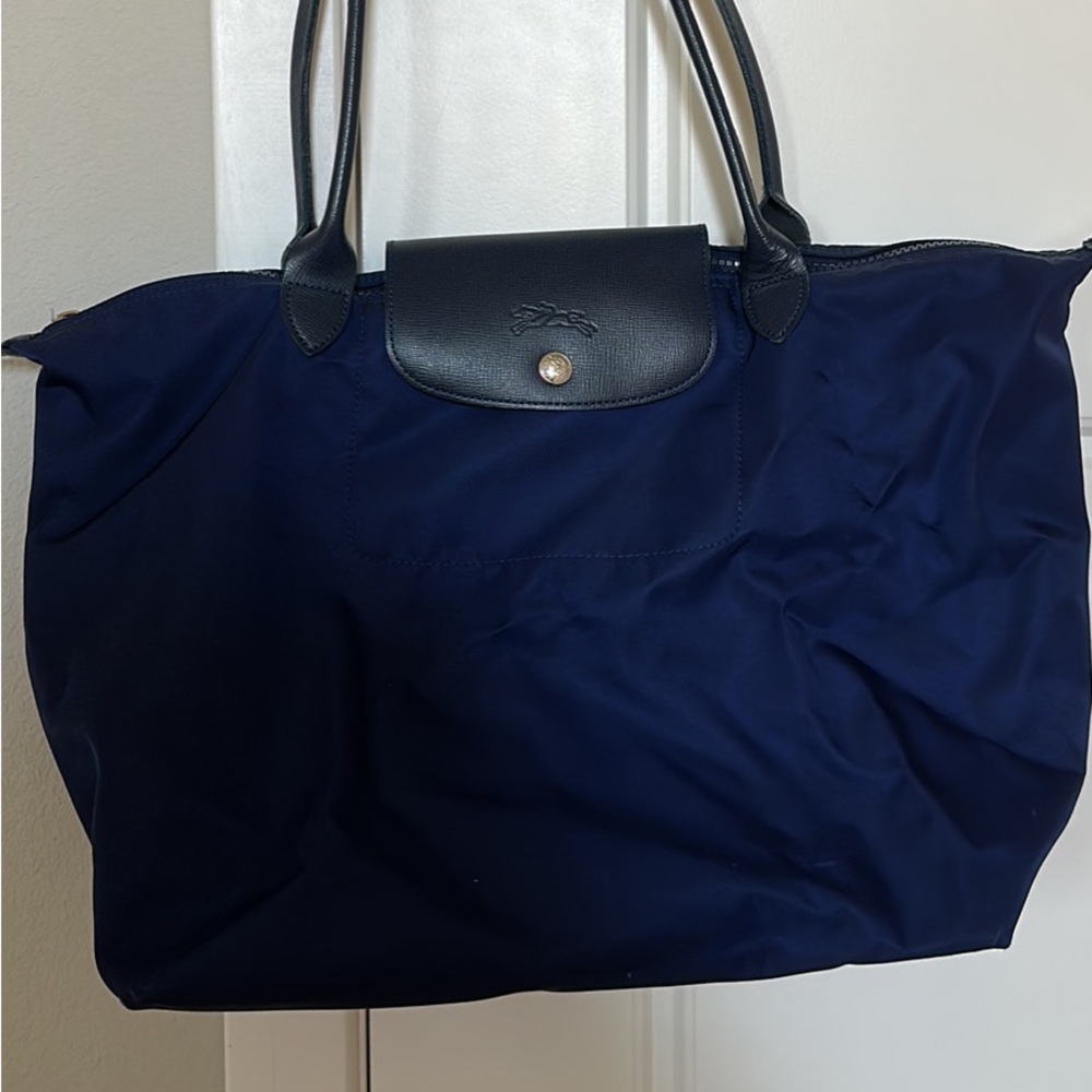 Longchamp tote